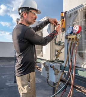 elektrik teknisyenlerimiz